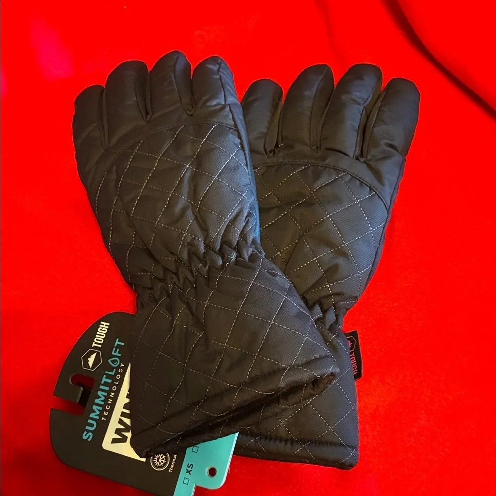 NWT  Tough SummitLoft Technology Quilted Winter Gloves - Black size medium